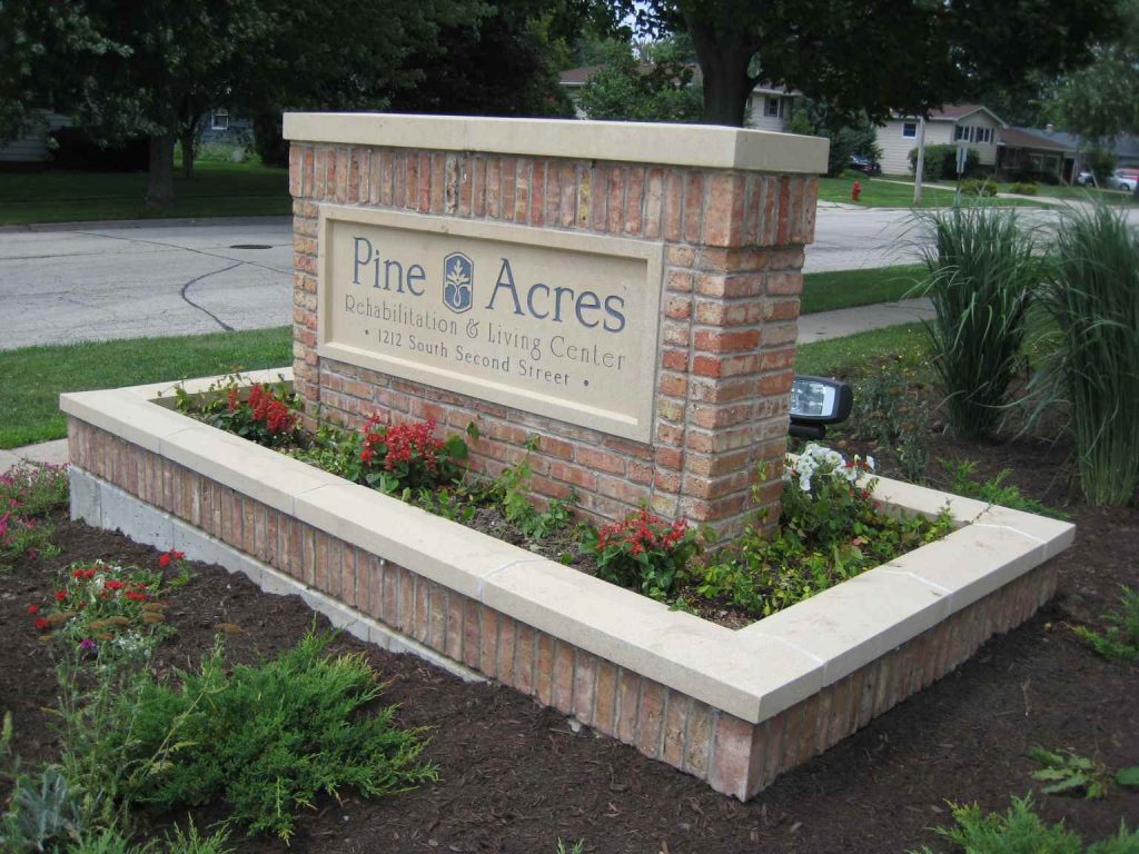 Pine Acres Care CenterSignage